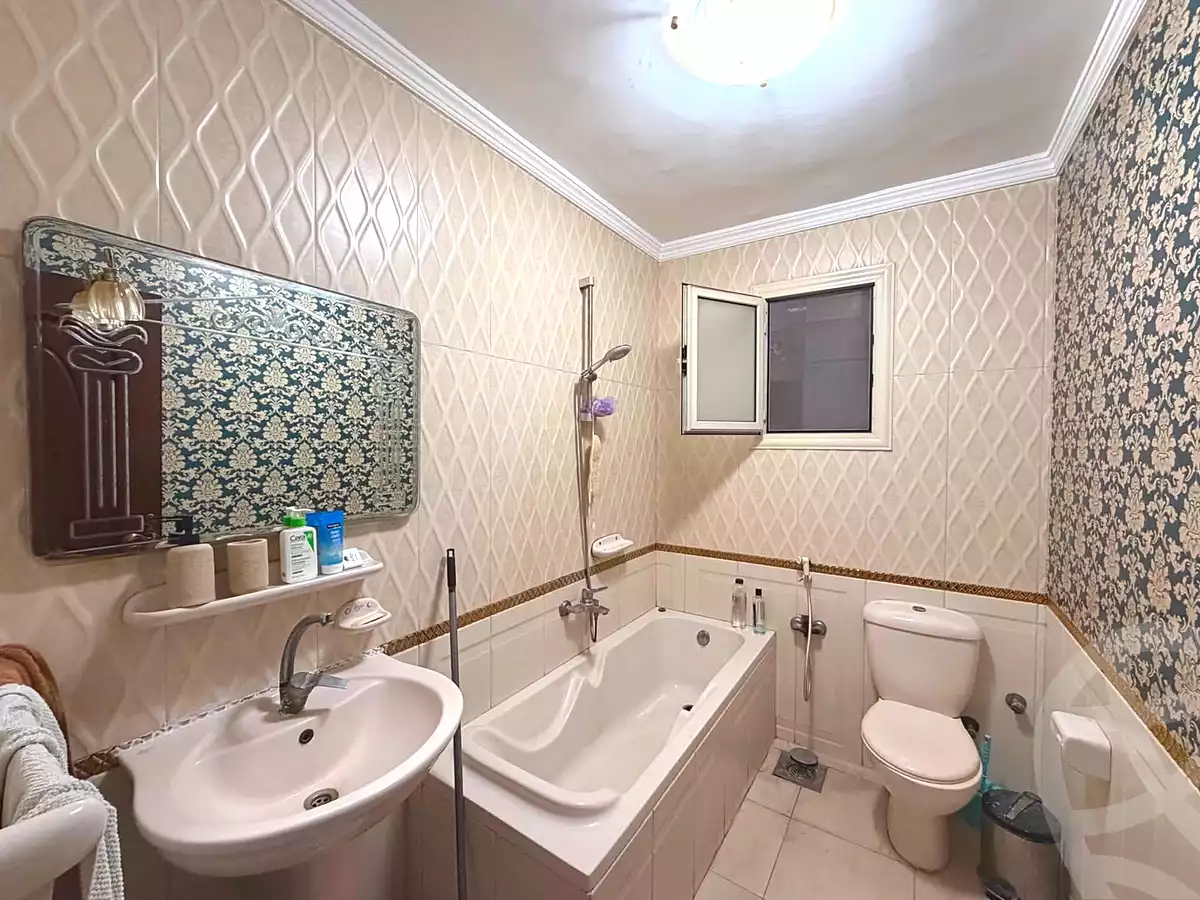 https://aqarmap.com.eg/en/listing/7269414-for-sale-alexandria-camp-cesar-port-said-street