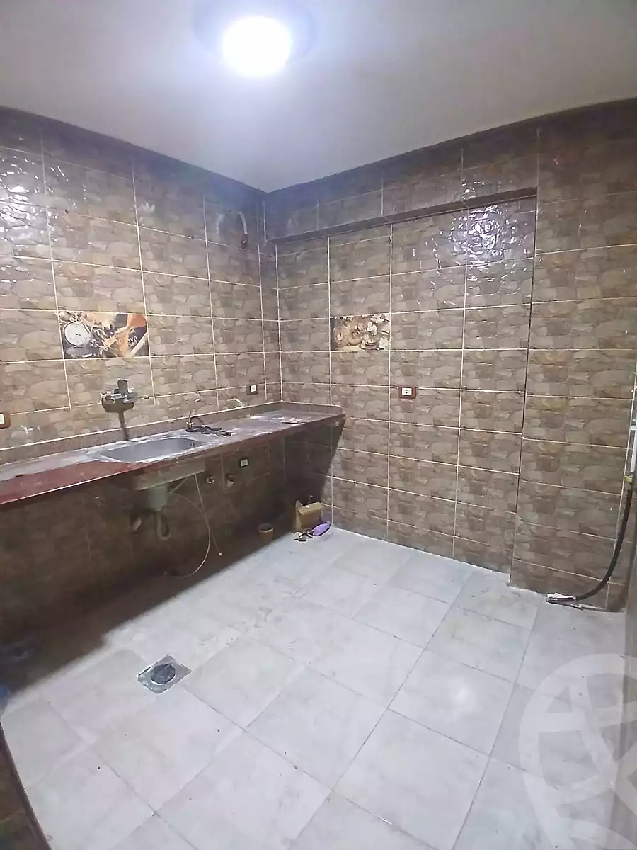 https://aqarmap.com.eg/en/listing/7269653-for-sale-alexandria-bw-qyr-street-25