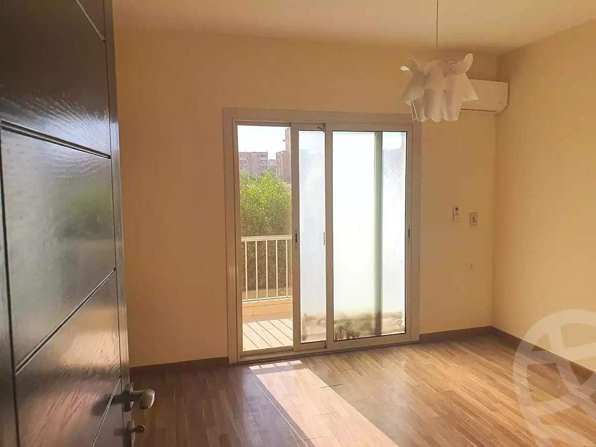 https://aqarmap.com.eg/ar/listing/7269772-for-rent-cairo-el-sheikh-zayed-city-compounds-dh-drys