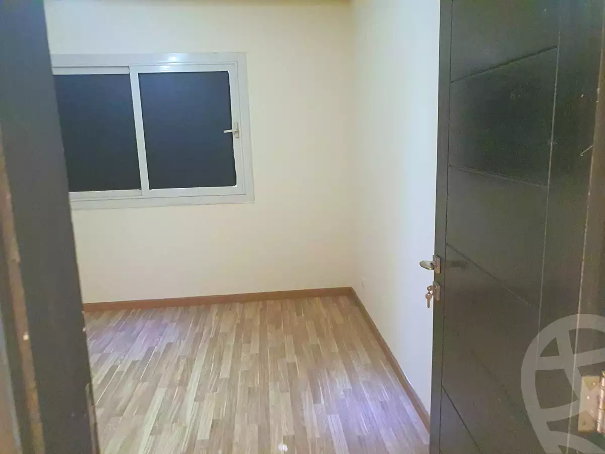 https://aqarmap.com.eg/ar/listing/7269772-for-rent-cairo-el-sheikh-zayed-city-compounds-dh-drys