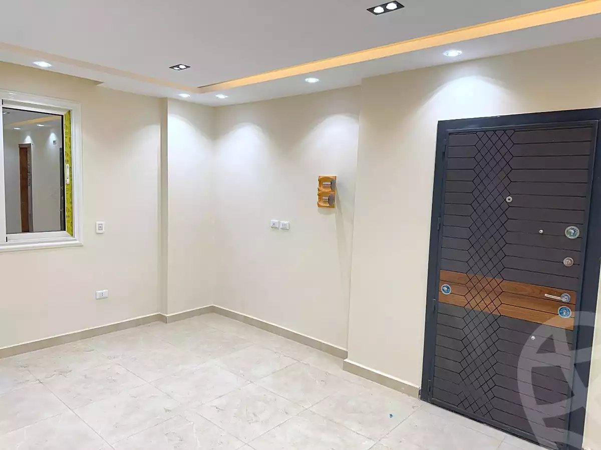https://aqarmap.com.eg/en/listing/7269967-for-sale-cairo-6th-of-october-el-ahyaa-neighborhood-3rd-al-hay-al-thalith-st
