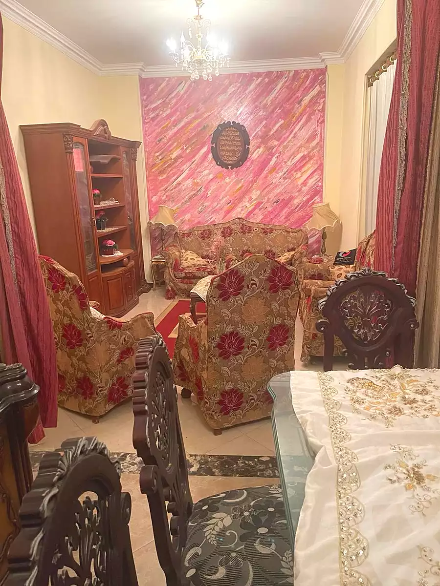 https://aqarmap.com.eg/ar/listing/7270074-for-rent-cairo-new-cairo-ganob-el-akadamiya-south-academy-b-taha-hussein-st