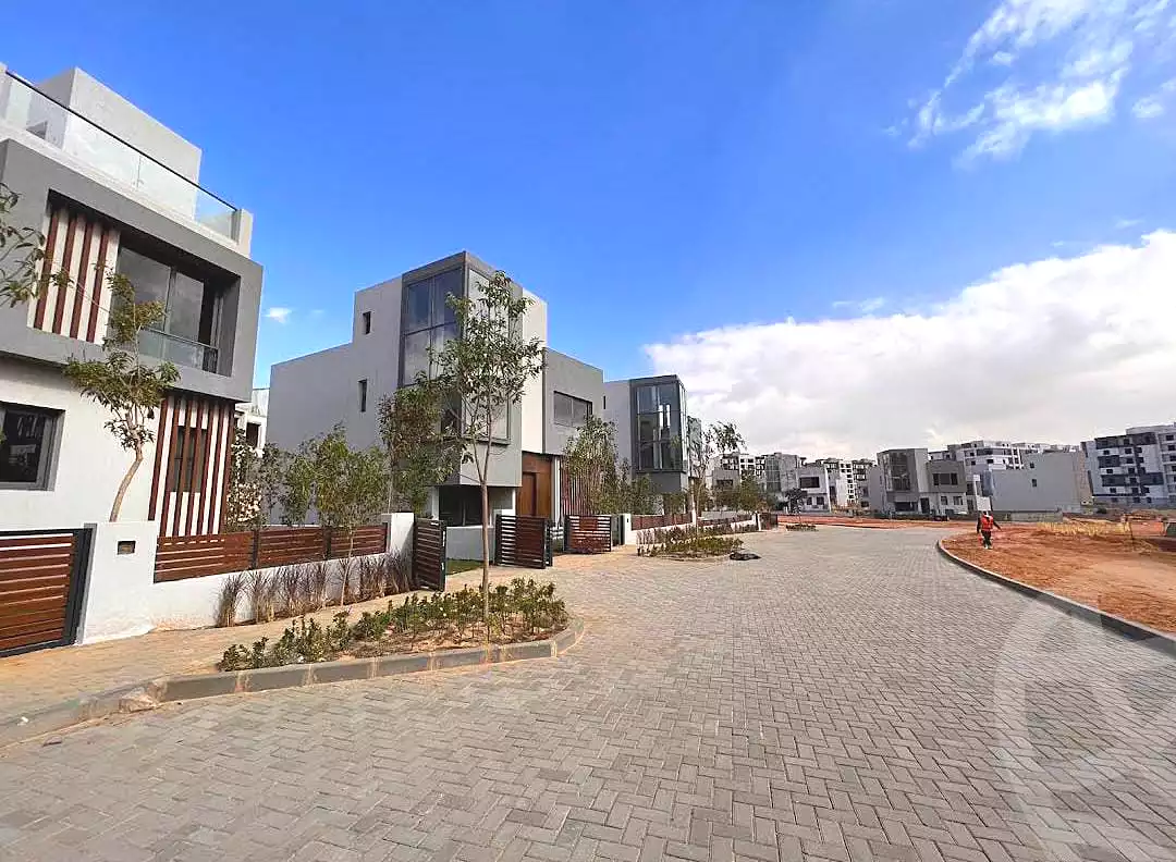 https://aqarmap.com.eg/ar/listing/7270077-for-sale-cairo-new-administrative-capital-r7-vinci