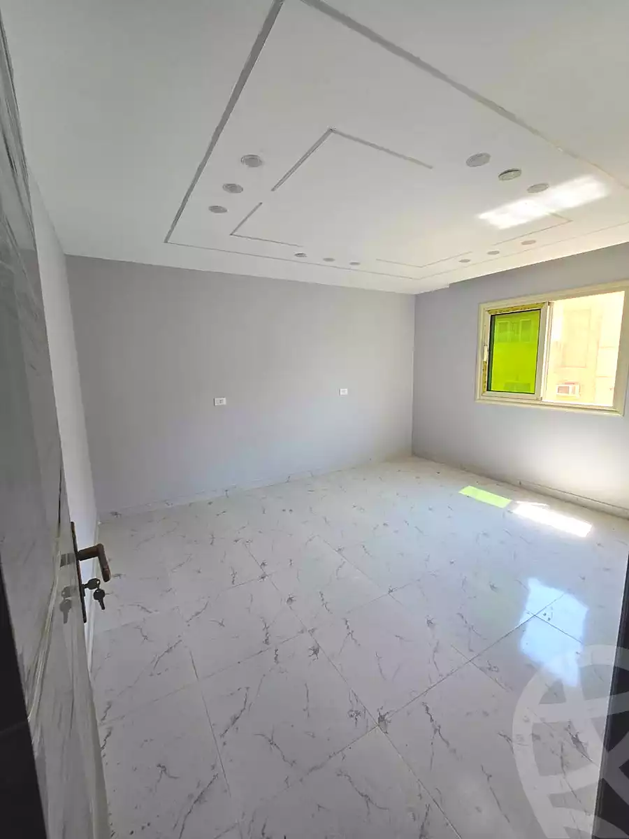 https://aqarmap.com.eg/ar/listing/7270087-for-rent-cairo-6th-of-october-el-ahyaa-neighborhood-2nd-divided-from-al-kafrawei-st