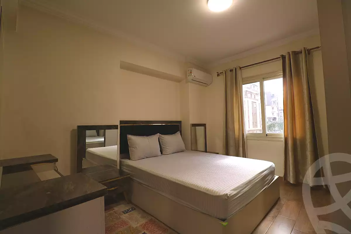 https://aqarmap.com.eg/ar/listing/7270204-for-rent-cairo-el-sheikh-zayed-city-compounds-jn-zyd