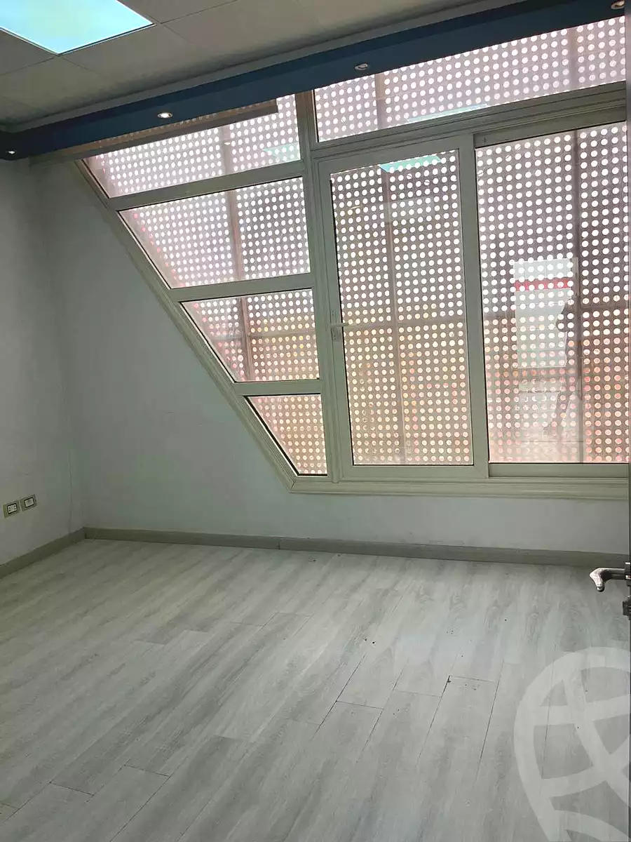 https://aqarmap.com.eg/en/listing/7260737-for-rent-cairo-new-cairo-el-ahyaa-first-neighborhood-street-17