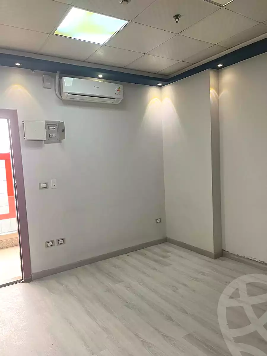 https://aqarmap.com.eg/en/listing/7260737-for-rent-cairo-new-cairo-el-ahyaa-first-neighborhood-street-17