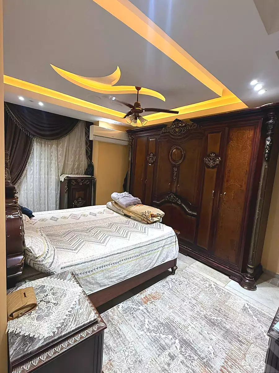 https://aqarmap.com.eg/ar/listing/7270306-for-sale-cairo-6th-of-october-garb-someed-neighborhood-12th