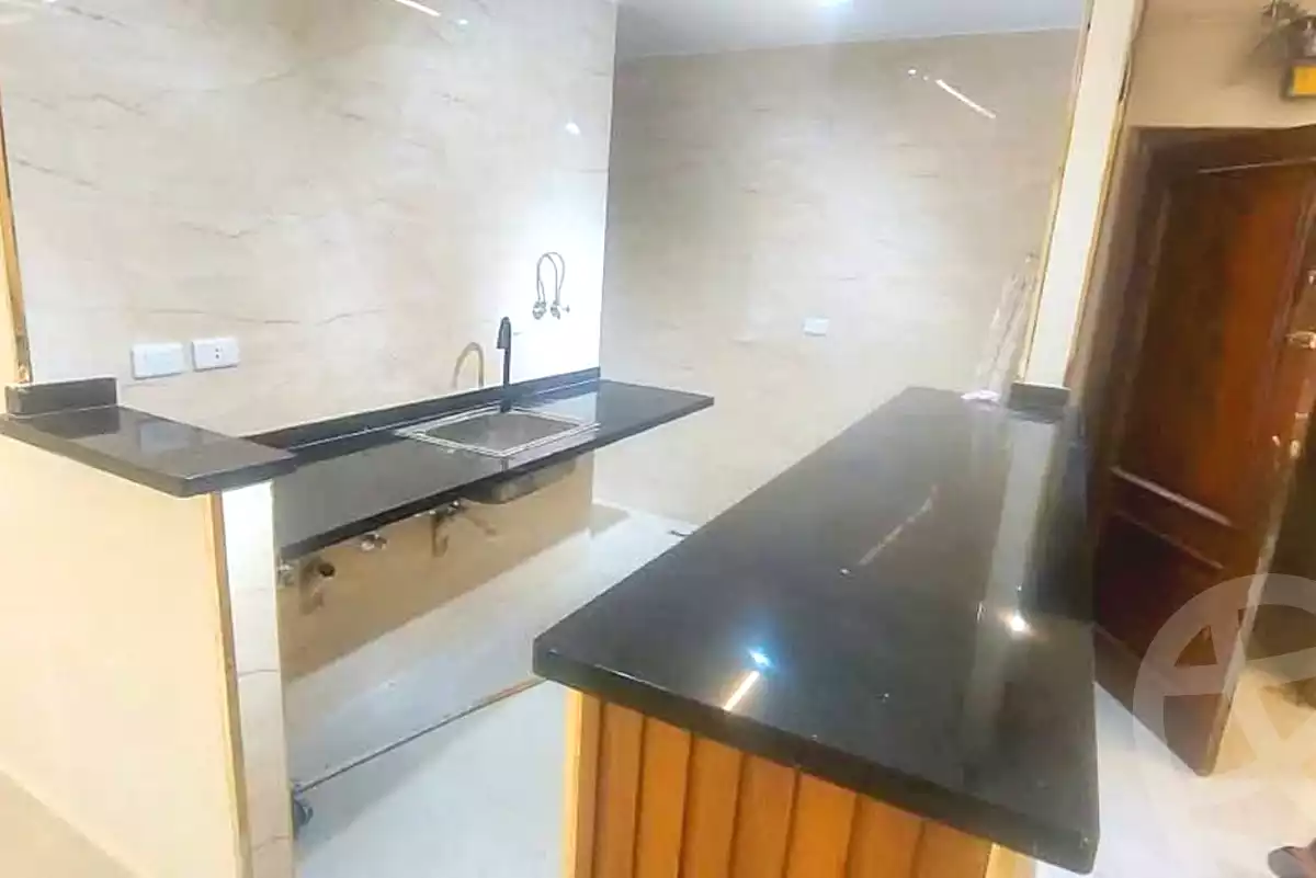 https://aqarmap.com.eg/ar/listing/7270343-for-sale-alexandria-sydy-bshr-sydy-bshr-bhry-shr-mhmwd-l-yswy