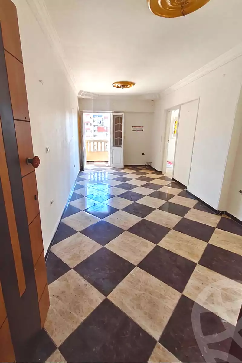 https://aqarmap.com.eg/en/listing/7270407-for-sale-alexandria-lsywf-el-falki