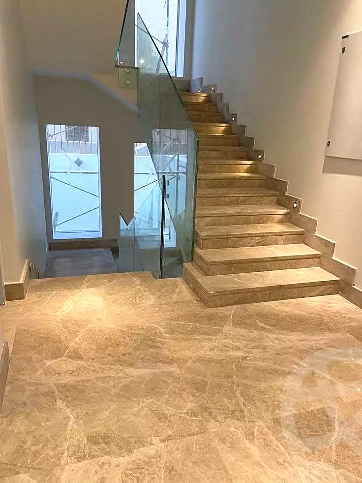 https://aqarmap.com.eg/ar/listing/7270583-for-sale-cairo-new-cairo-compounds-mountain-view-1