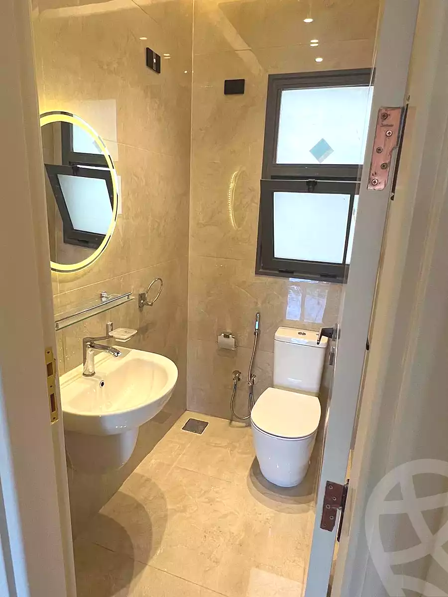 https://aqarmap.com.eg/ar/listing/7270668-for-rent-cairo-new-cairo-compounds-eastown-eastown-parks