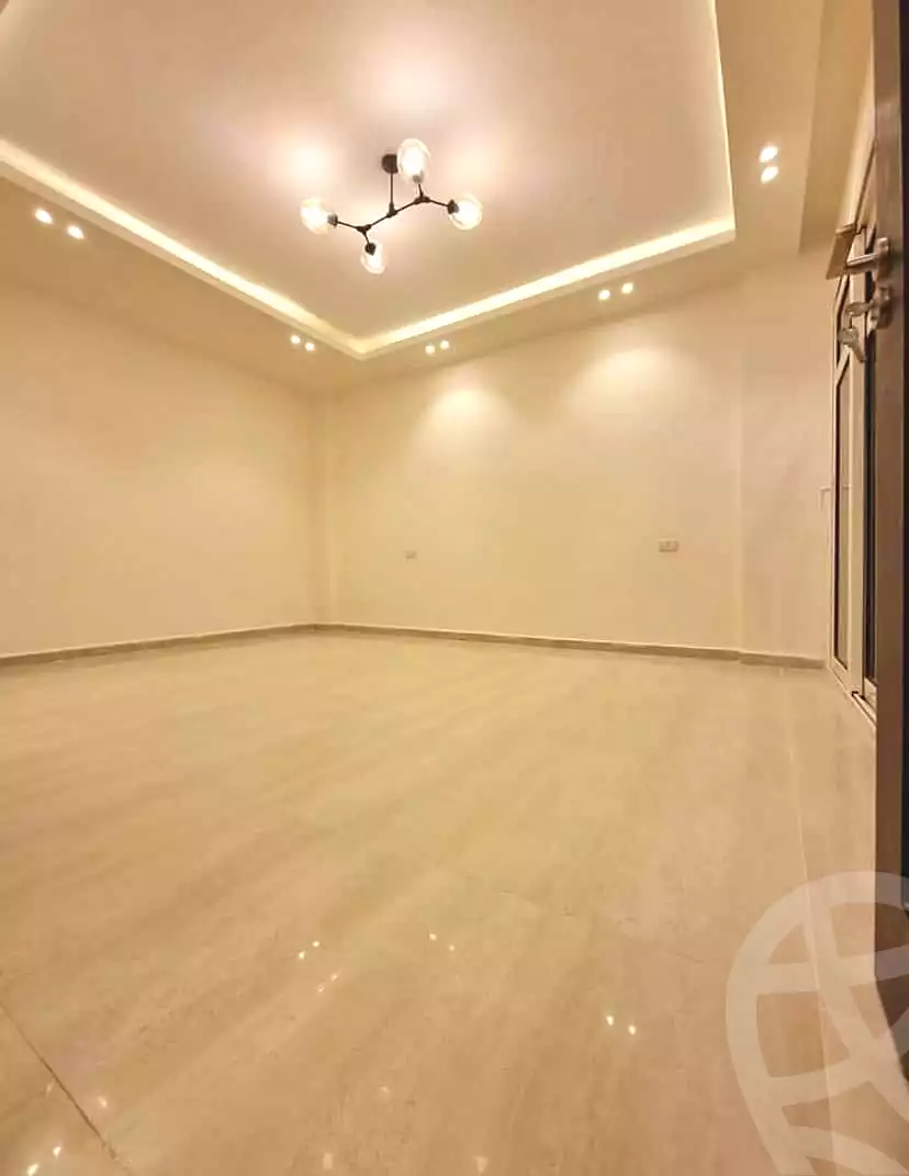 https://aqarmap.com.eg/ar/listing/7270714-for-sale-cairo-new-cairo-compounds-sarai-club-views-sarai-compound