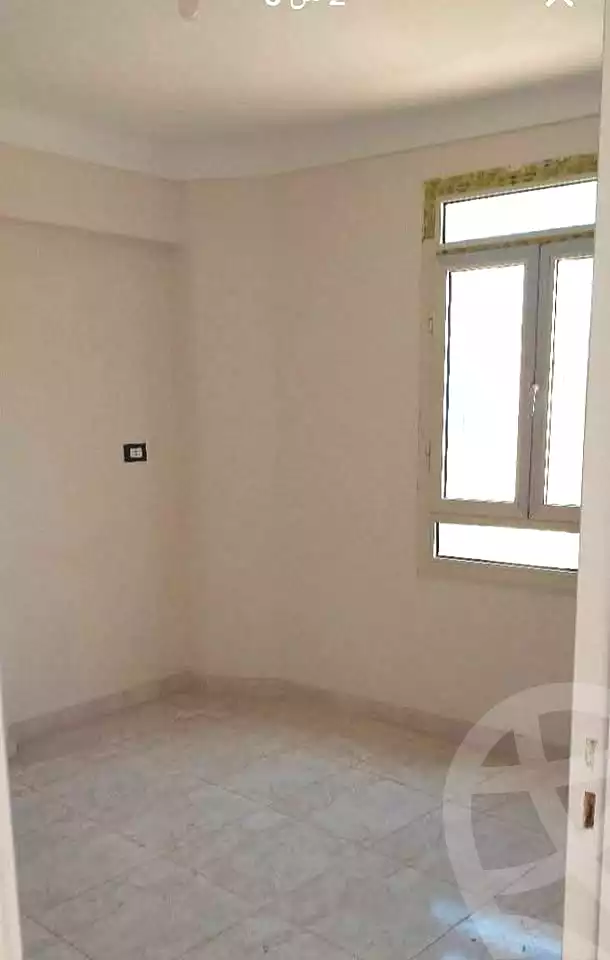 https://aqarmap.com.eg/ar/listing/7270850-for-rent-alexandria-el-mandara-shr-mlk-hfny