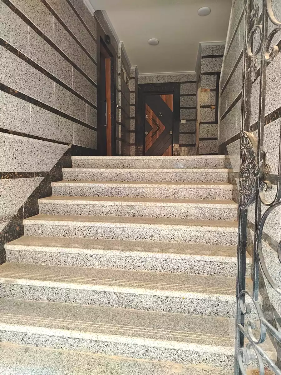 https://aqarmap.com.eg/ar/listing/7270886-for-sale-cairo-el-marg-mohamed-nageb