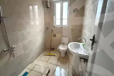 https://aqarmap.com.eg/ar/listing/7271040-for-rent-cairo-downtown-bab-el-loaa-talaat-harb-st