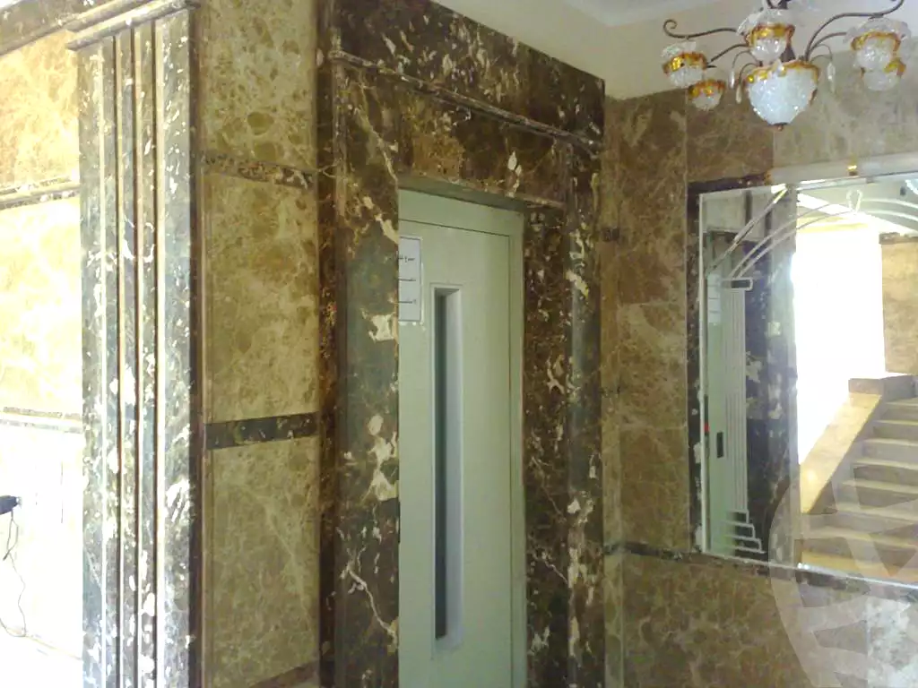 https://aqarmap.com.eg/ar/listing/7271065-for-sale-red-sea-hurghada-city-el-hadba-sheraton-st
