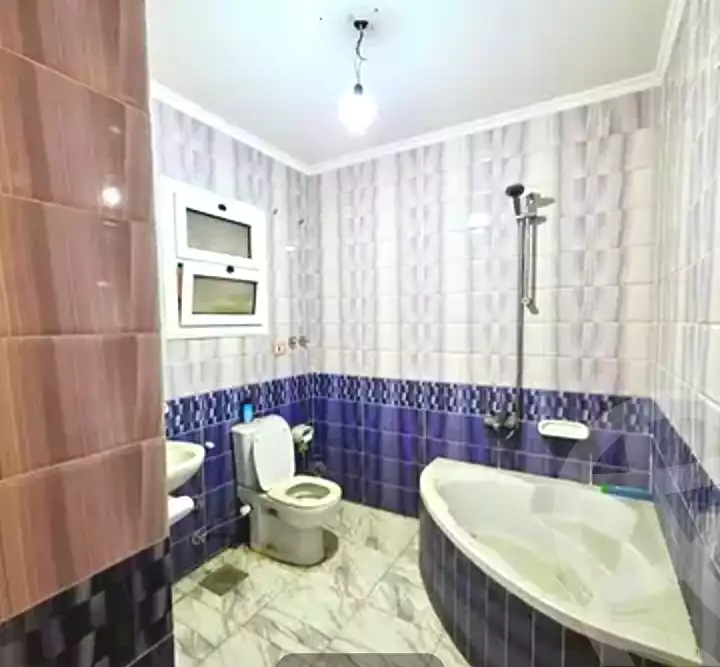 https://aqarmap.com.eg/ar/listing/7271221-for-sale-alexandria-sydy-bshr-sydy-bshr-bhry-khalil-hamada-st