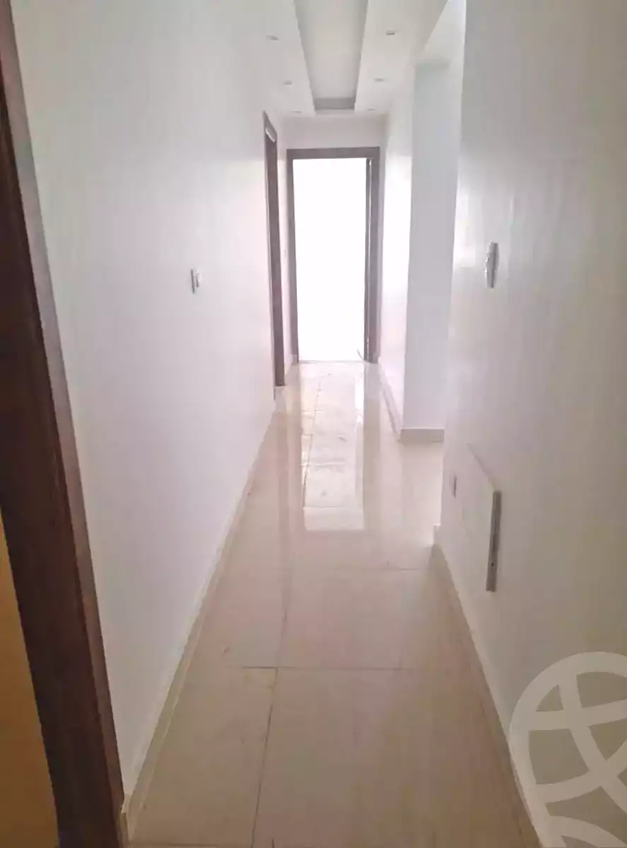 https://aqarmap.com.eg/ar/listing/7271241-for-rent-alexandria-lsywf-shamaa