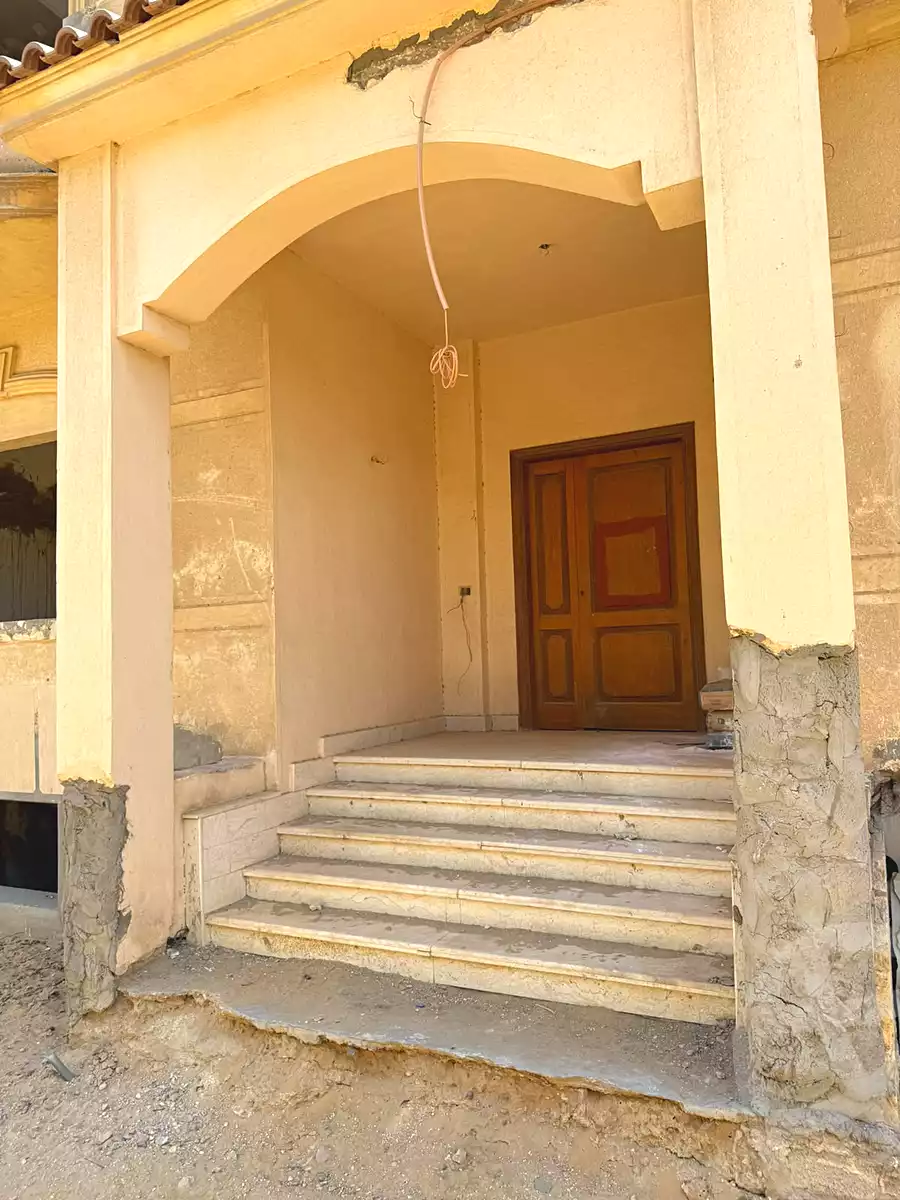 https://aqarmap.com.eg/ar/listing/7271532-for-sale-cairo-new-cairo-compounds-zizinia-gardens