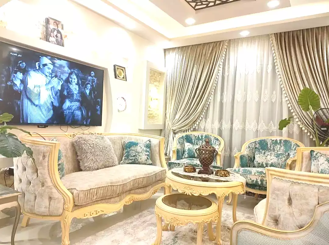 https://aqarmap.com.eg/ar/listing/7271631-for-sale-alexandria-sydy-bshr-sydy-bshr-bhry-sidi-beshr-mosque-st