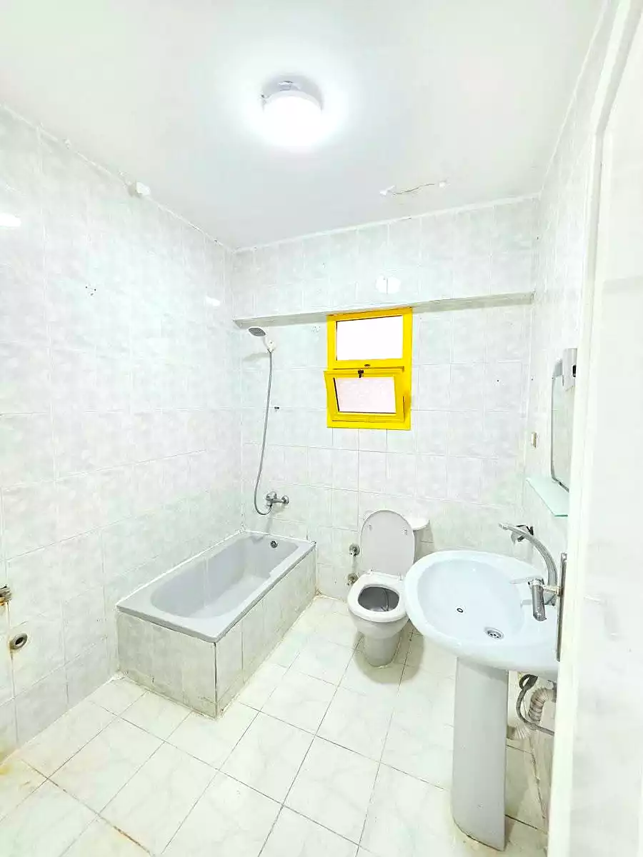https://aqarmap.com.eg/en/listing/7271712-for-sale-alexandria-al-agamy