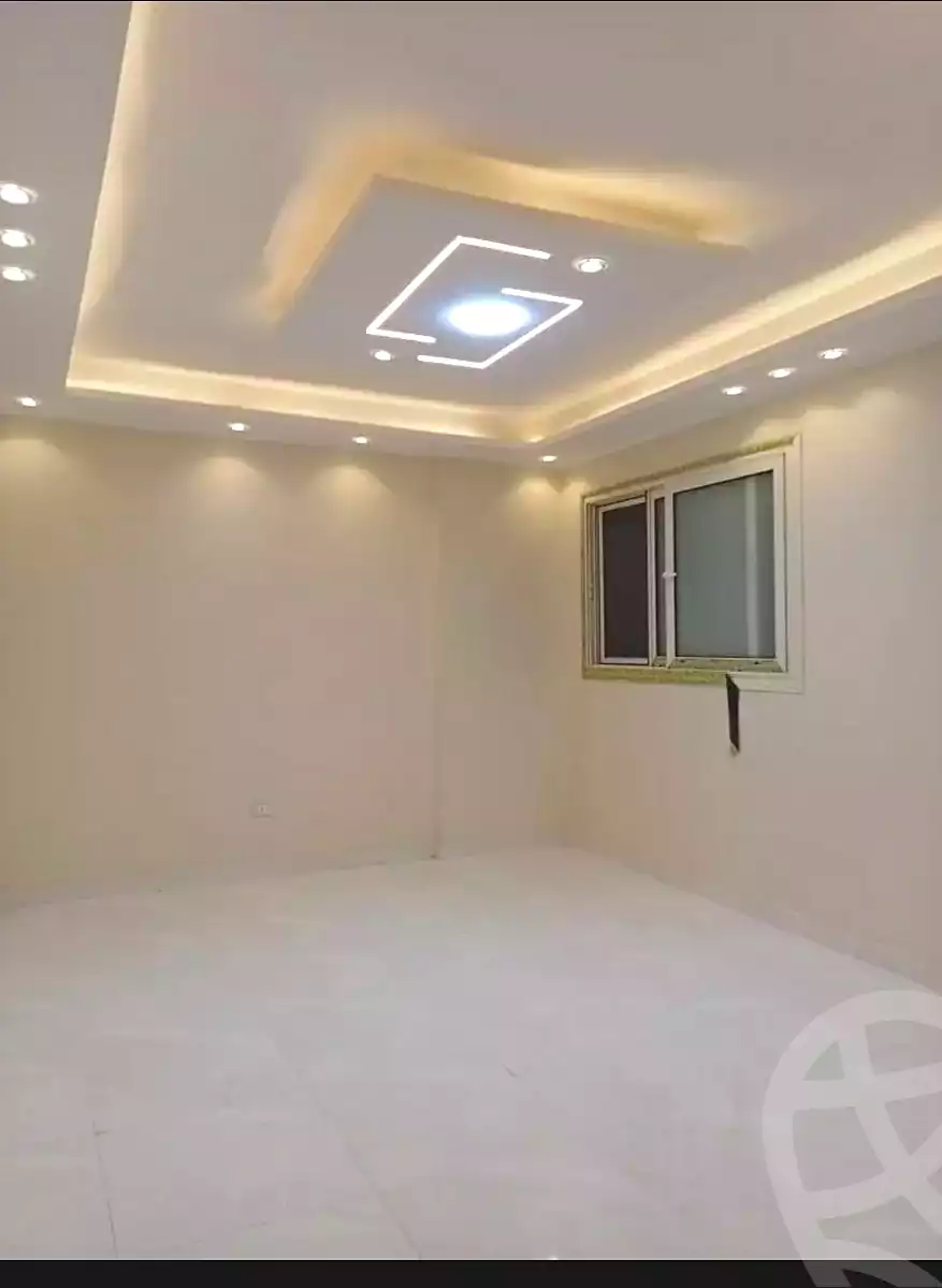 https://aqarmap.com.eg/ar/listing/7271931-for-sale-alexandria-sydy-bshr-sydy-bshr-bhry-gamal-abd-el-nasir-st