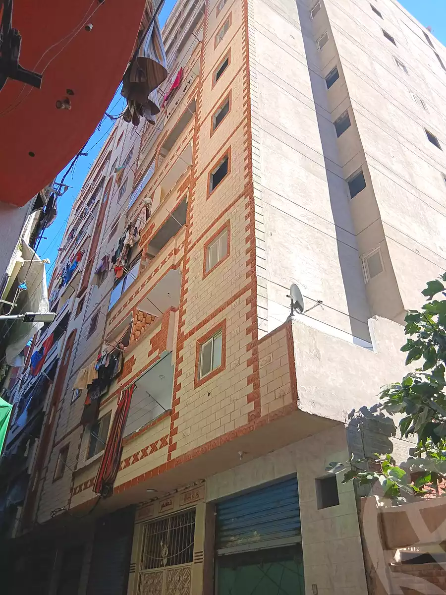 https://aqarmap.com.eg/en/listing/7271960-for-sale-alexandria-mntq-fr-y-blskndry-el-awayed