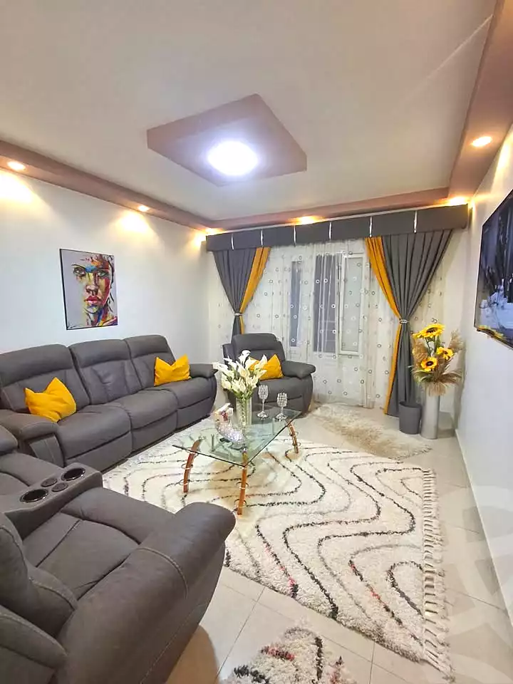 https://aqarmap.com.eg/ar/listing/7271993-for-sale-alexandria-al-agamy-lbytsh-bianchiii-el-bashwat-st