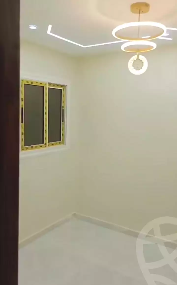 https://aqarmap.com.eg/ar/listing/7272154-for-sale-alexandria-al-agamy-el-hanouvel