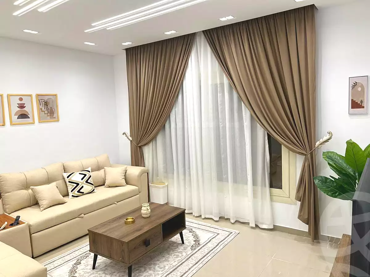 https://aqarmap.com.eg/ar/listing/7272964-for-rent-cairo-new-cairo-compounds-kmbwnd-dh-fyldj-blm-hylz
