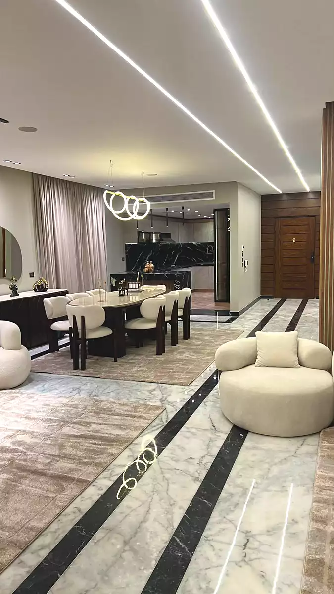 https://aqarmap.com.eg/ar/listing/7272979-for-rent-cairo-new-cairo-compounds-mountain-view-hyde-park