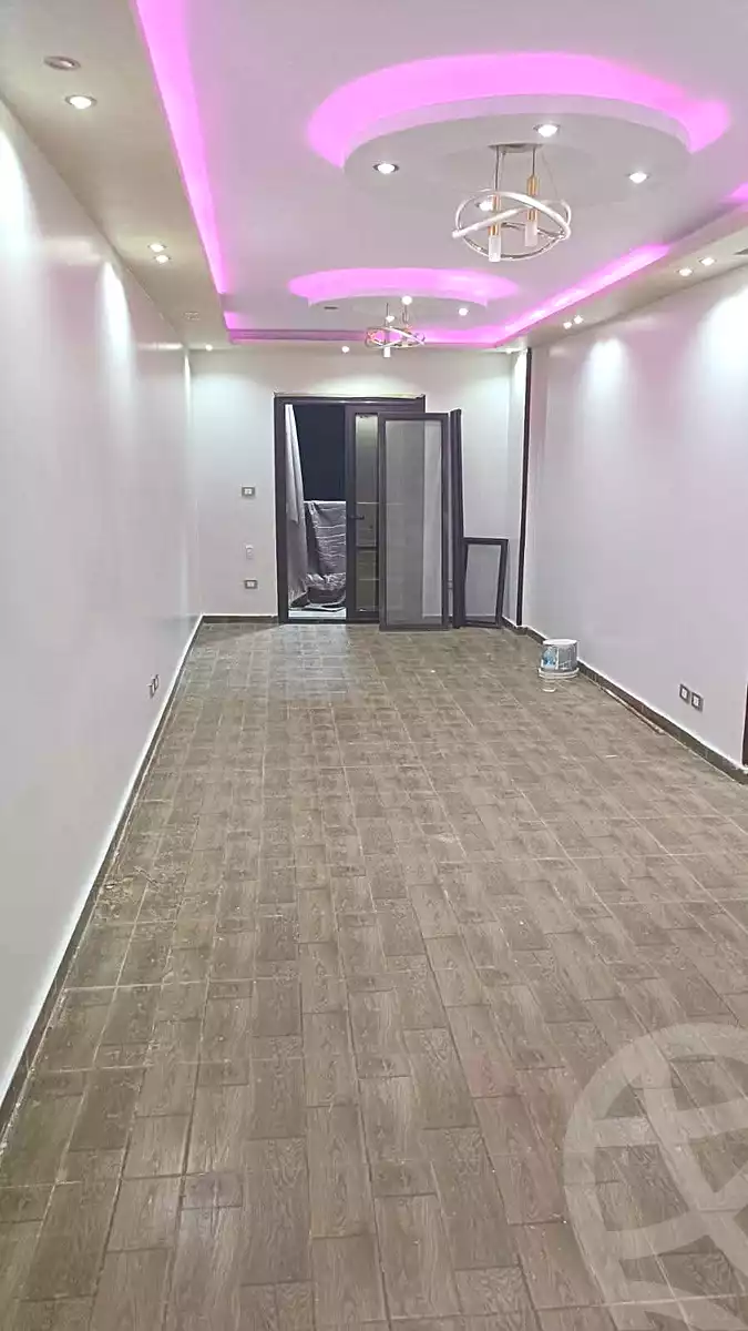 https://aqarmap.com.eg/ar/listing/7273088-for-sale-alexandria-al-agamy-lbytsh-bianchiii