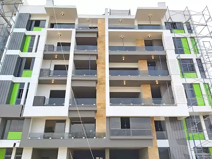 https://aqarmap.com.eg/en/listing/7273105-for-sale-cairo-new-cairo-compounds-dh-ykwn-2-ryzydns-styl-hwm
