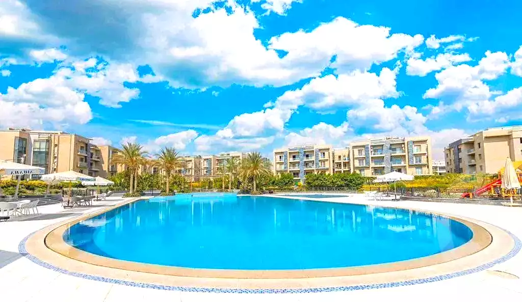 https://aqarmap.com.eg/ar/listing/7273150-for-sale-cairo-new-cairo-compounds-galleria-moon-valley-compound-arabia