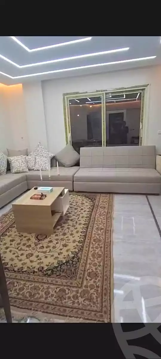 https://aqarmap.com.eg/en/listing/7273345-for-rent-cairo-6th-of-october-compounds-jn-ktwbr