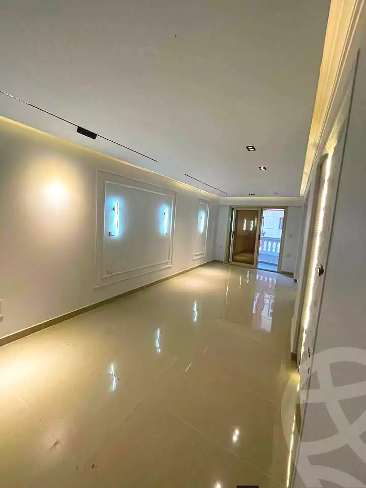 https://aqarmap.com.eg/ar/listing/7273354-for-sale-alexandria-al-agamy-lbytsh-shahr-al-assal-st