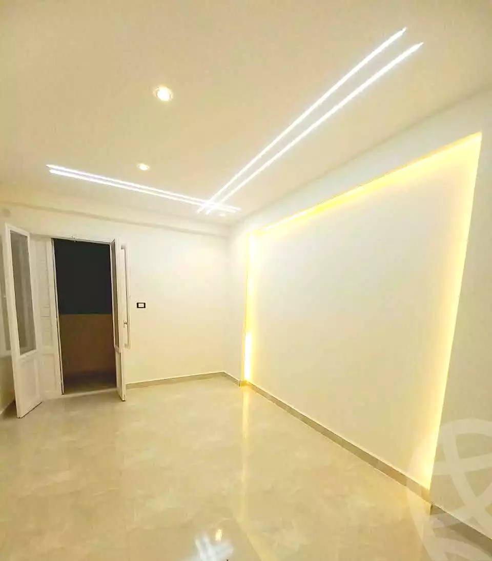 https://aqarmap.com.eg/ar/listing/7273379-for-sale-alexandria-al-agamy-lbytsh-princess-st
