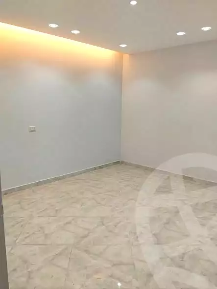 https://aqarmap.com.eg/ar/listing/7273648-for-sale-alexandria-al-agamy-lbytsh-bianchiii