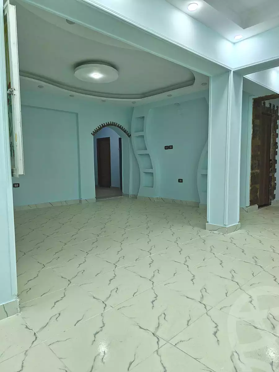 https://aqarmap.com.eg/ar/listing/7273866-for-sale-cairo-15th-of-may-mjwr-7