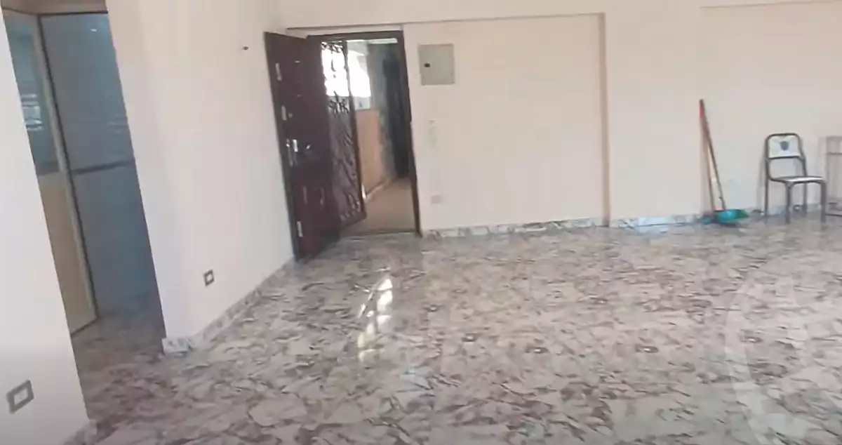 https://aqarmap.com.eg/ar/listing/7273922-for-sale-cairo-hadayek-el-koba-saraya-el-kobba