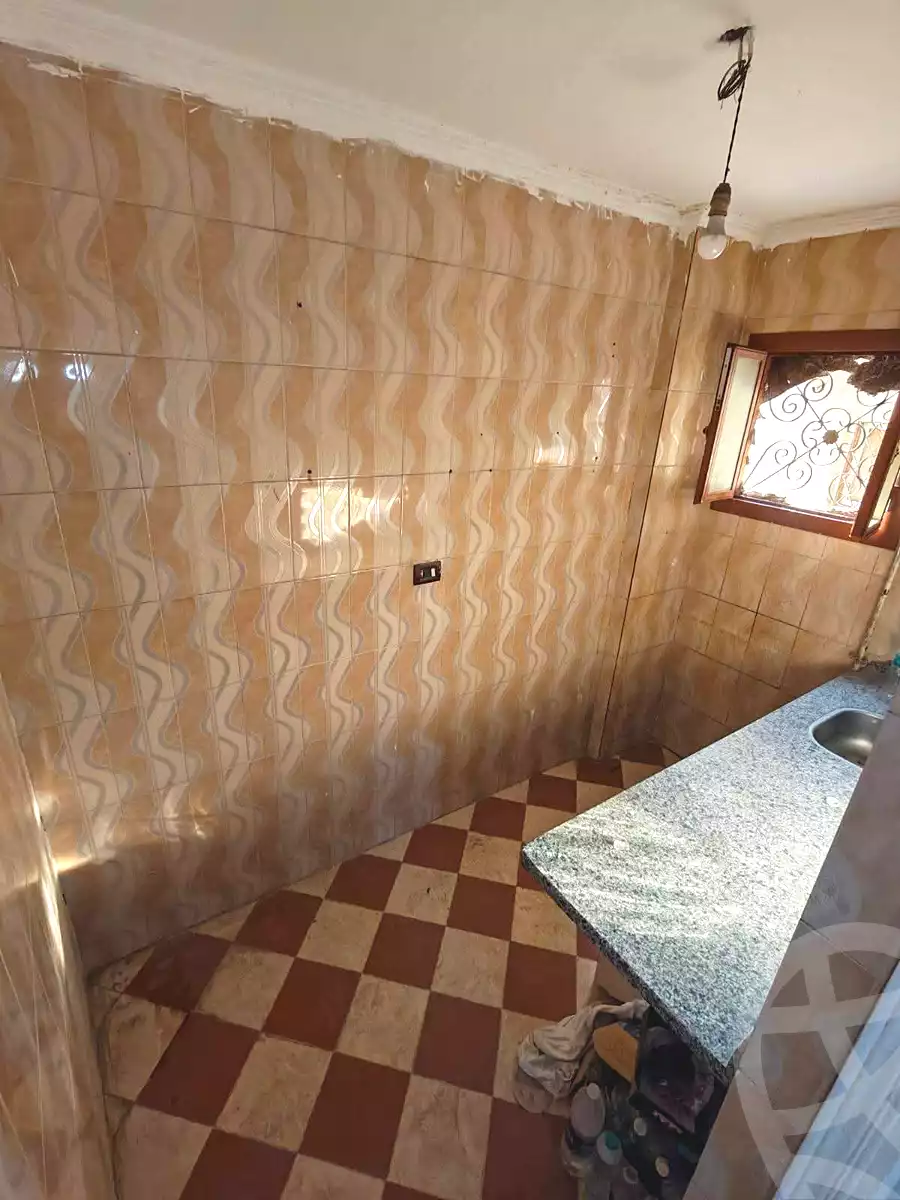 https://aqarmap.com.eg/ar/listing/7273998-for-sale-alexandria-al-agamy-lbytsh-mohamed-el-fardi-st