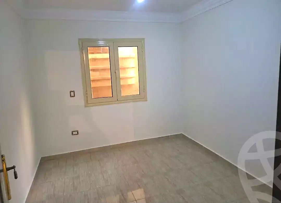 https://aqarmap.com.eg/en/listing/7274020-for-sale-alexandria-camp-cesar