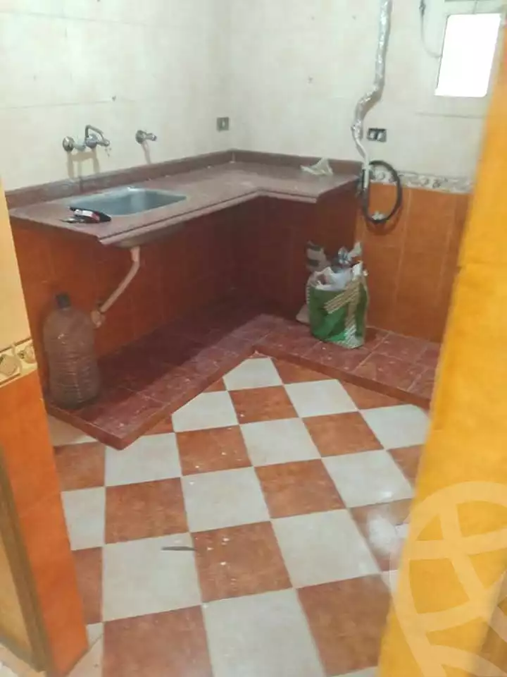 https://aqarmap.com.eg/en/listing/7274104-for-sale-alexandria-al-agamy-el-hanouvel