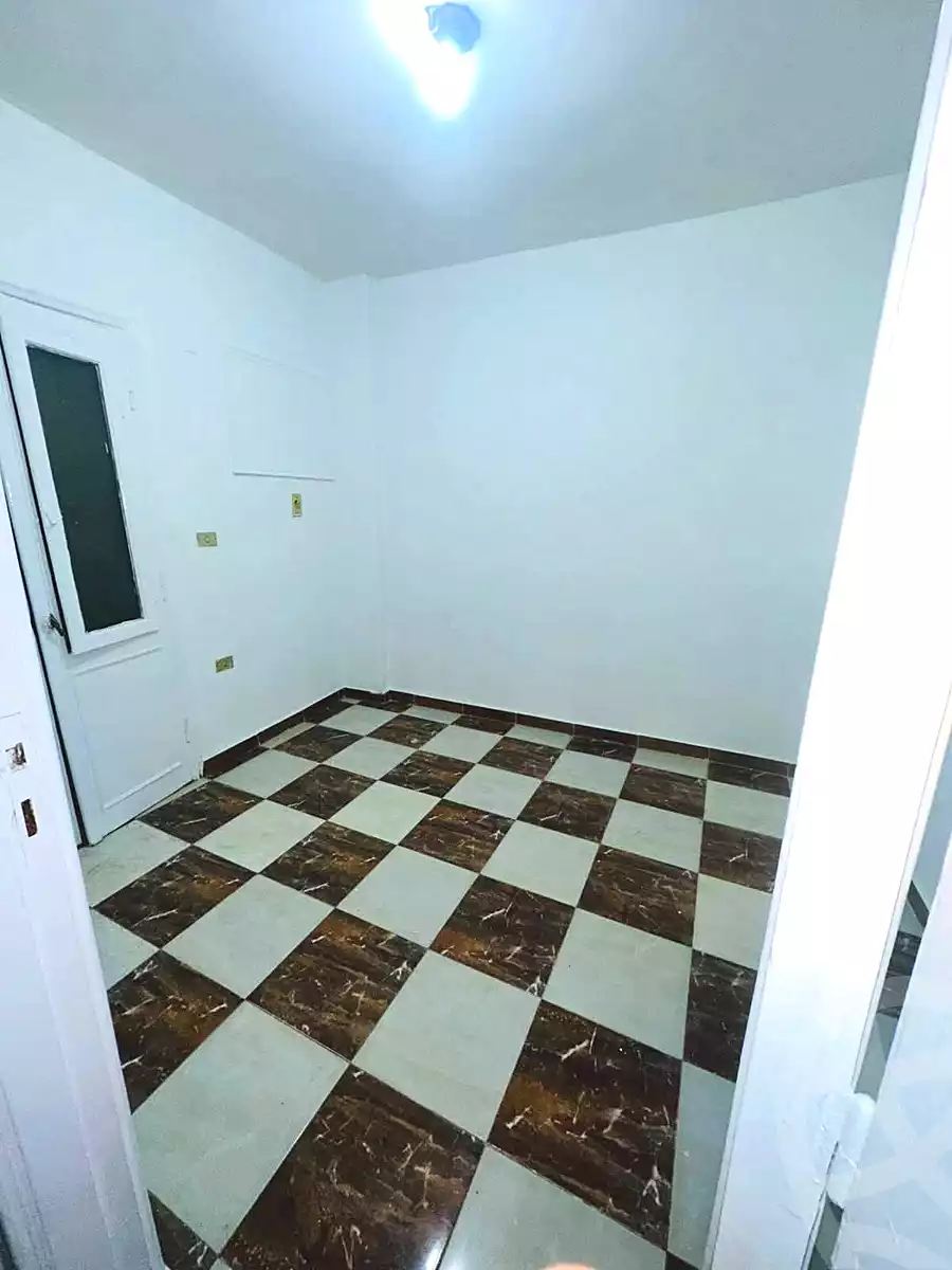 https://aqarmap.com.eg/en/listing/7274179-for-rent-cairo-el-haram-shareaa-khatem-el-morsalen