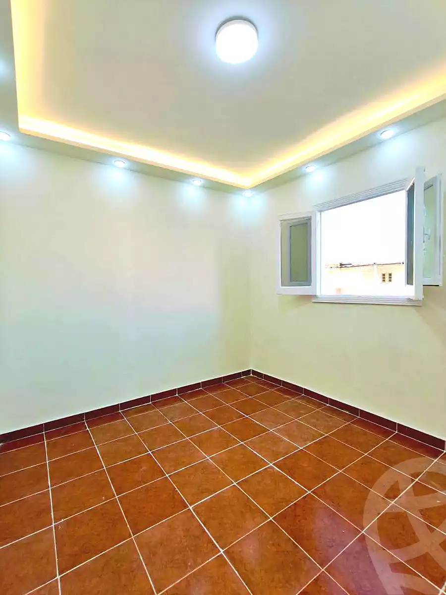 https://aqarmap.com.eg/ar/listing/7274290-for-sale-alexandria-al-agamy-shataa-el-nakheel