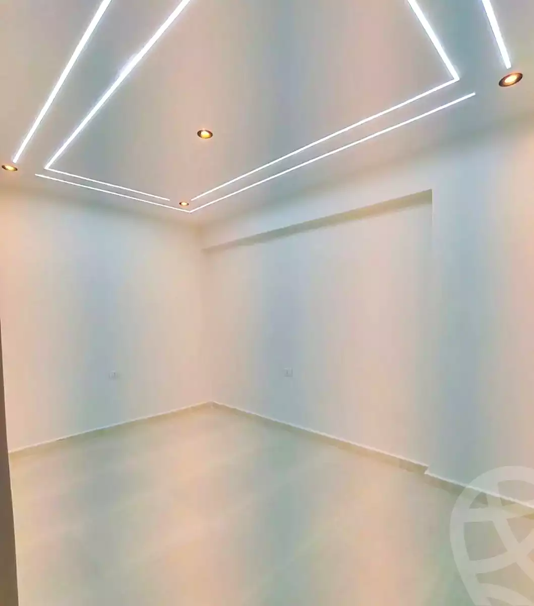 https://aqarmap.com.eg/ar/listing/7274488-for-sale-alexandria-al-agamy-lbytsh-ibrahim-othman-st
