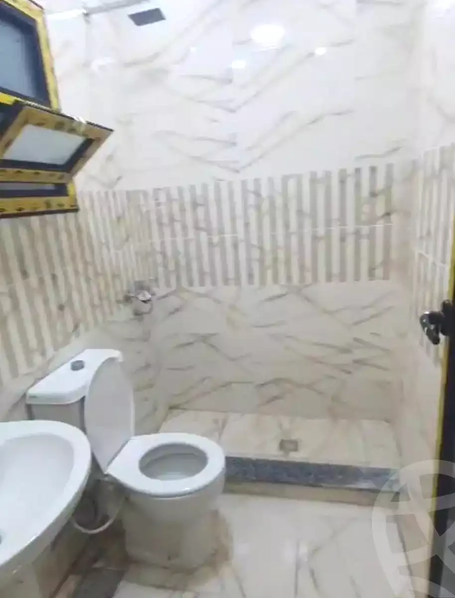 https://aqarmap.com.eg/ar/listing/7274531-for-sale-alexandria-el-asafra-l-sfr-bhry