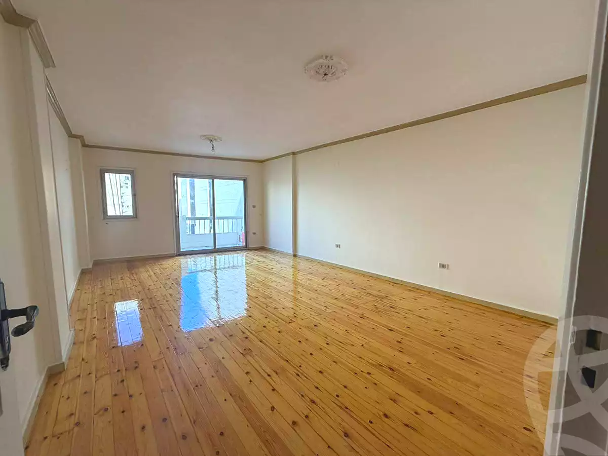 https://aqarmap.com.eg/en/listing/7274587-for-rent-alexandria-ganaklis