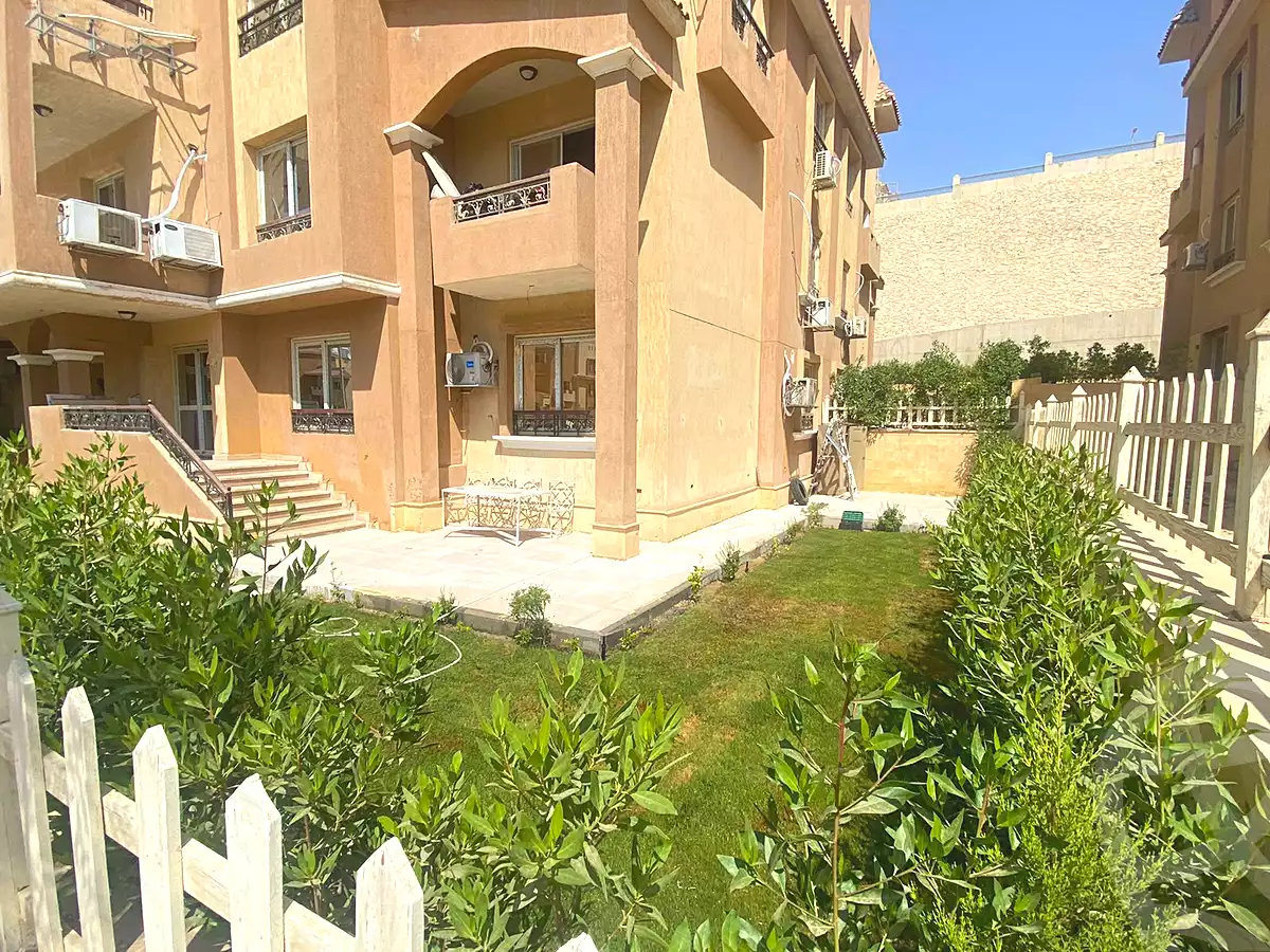https://aqarmap.com.eg/ar/listing/7274674-for-sale-cairo-el-sheikh-zayed-city-compounds-el-khamayel